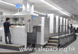 Roland 900: 
Printing size 1420mmx 1020mm 
Printing speed: 13000/hour 
